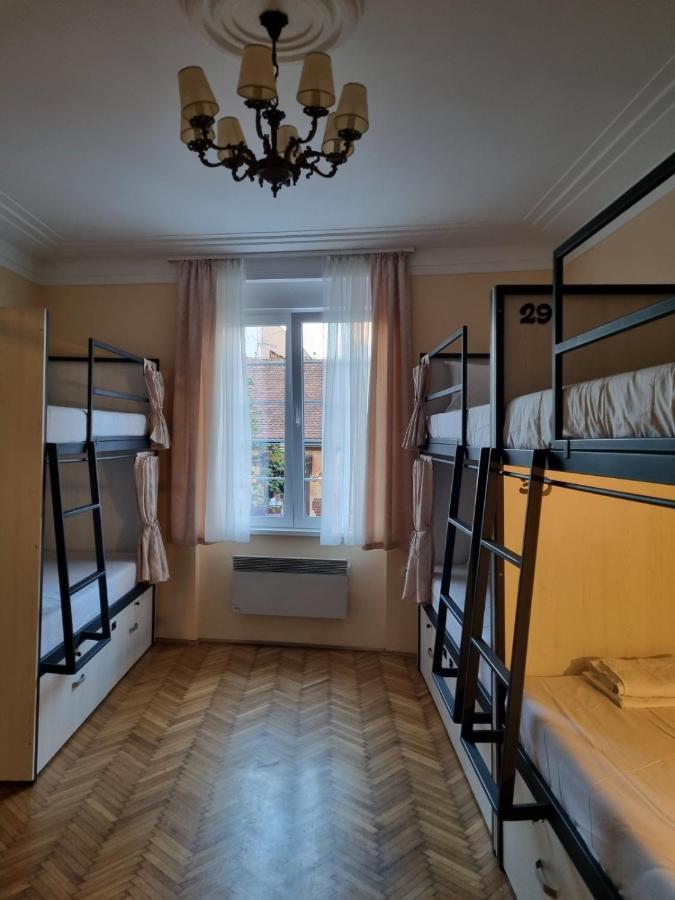 Up Hostel Beograd Eksteriør bilde